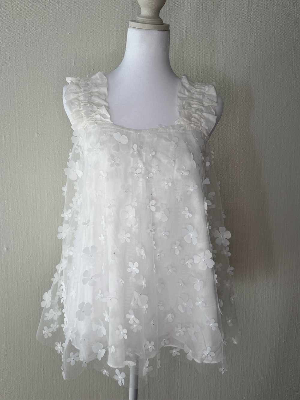Blue Velvet 3D Floral Mesh Babydoll Tank Top Off White Size S NWT